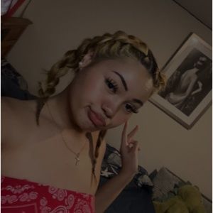 Meet your Posher, Cheryl